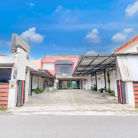 Hotel O Wisma Arya 2 Maguwo ภายนอก รูปภาพ