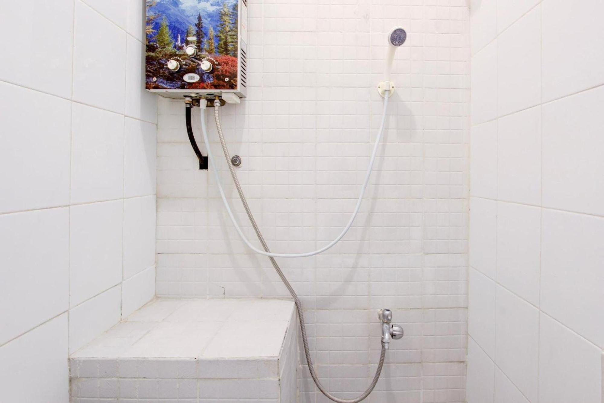 Hotel O Wisma Arya 2 Maguwo ภายนอก รูปภาพ